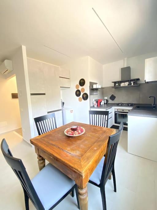Ferienwohnung Obsidian -Centro- Wifi + Free Parking Ravenna Exterior foto